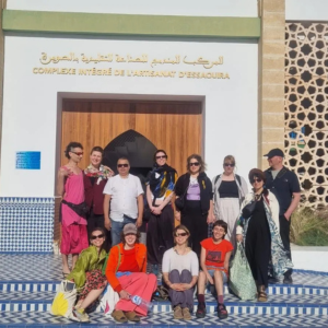 Visite des touristes au complexe intégré de l'artisanat Argana d'Essaouira
